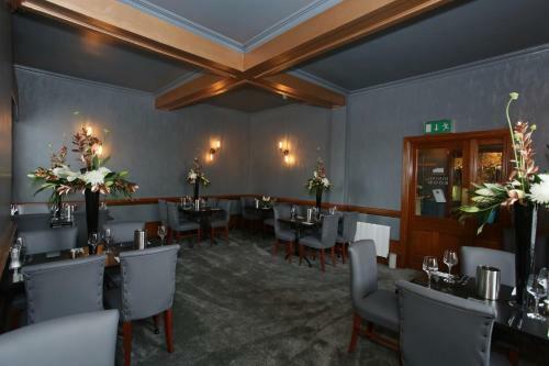 The Square Hotel