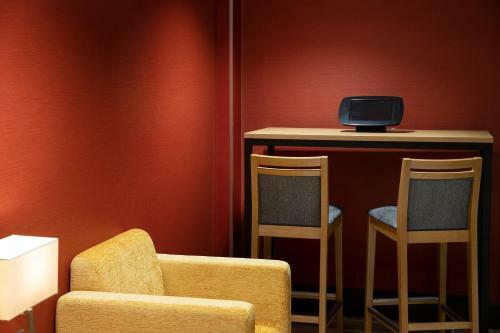 Hotel Ramada By Wyndham Leeds East