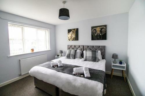 Apartamento Spacious Contractors House & Private Parking By Comfyworkers