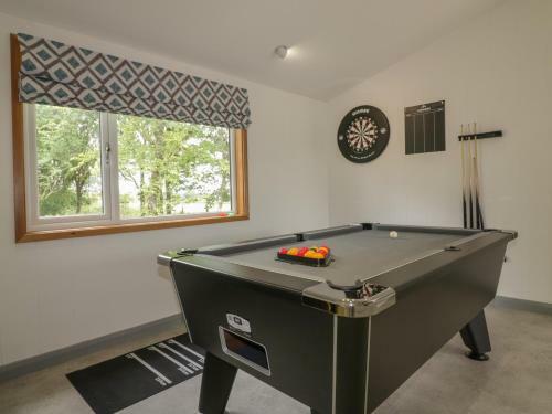 18 Meadow Retreat