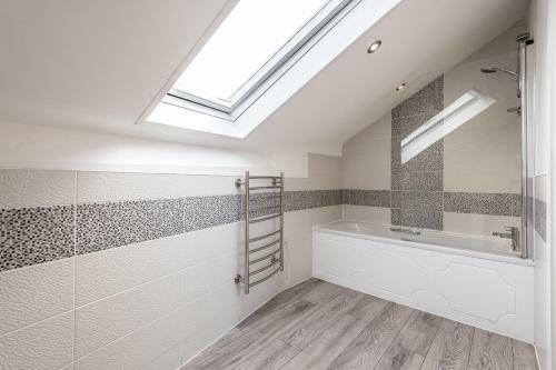 Prestige Stay Aparthotel - Cavern Quarter Party Apartments