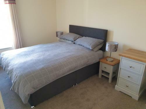 Large Luxury 2 Bedroom Apartment