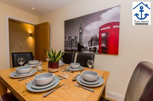 Luxury Apartment W Big Balcony Maidenhead