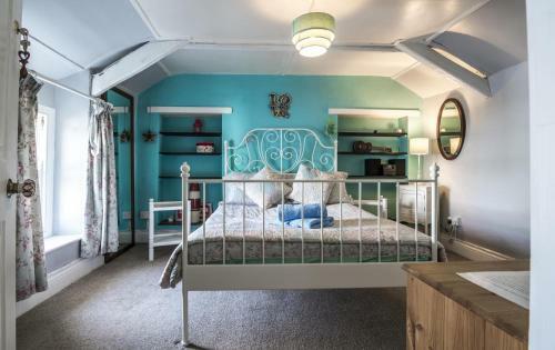 Castle Inn - 2 Bedroom Apartment - Manorbier