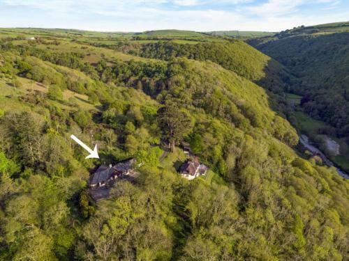 Holiday Home Gardeners Cottage