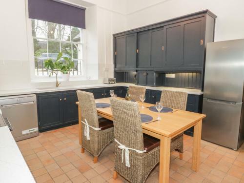 1 Tyn Y Caeau Apartment