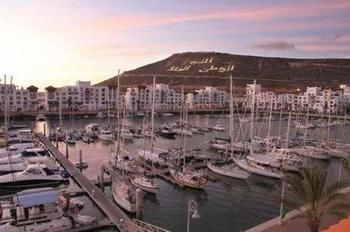 Hotel Atlas Marina Beach Suites & Spa