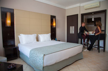 Hotel Atlas Marina Beach Suites & Spa