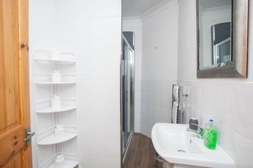 Modern Cottage With Discounted Golf For Guests