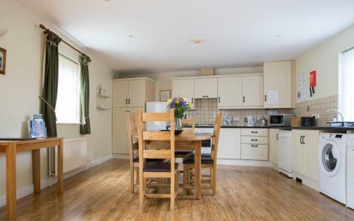 Hostal Ballycanal Moira- Guest House And Self-catering