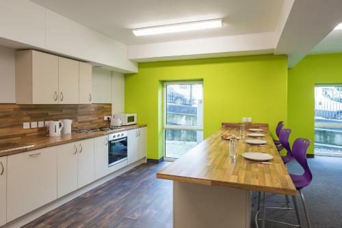Hostal En Suite Rooms, Newcastle Upon Tyne - Sk