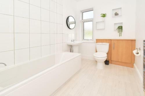 Middleton House - Spacious Entire Home For Groups & Workers