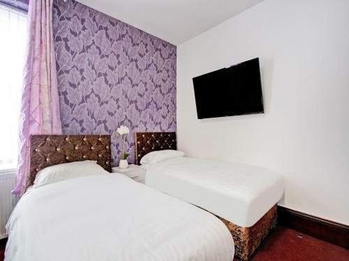 Hotel Oyo The Benwell Apartments