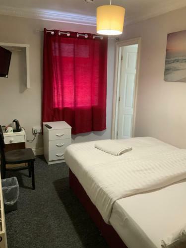 Global Village Paramount Hotel
