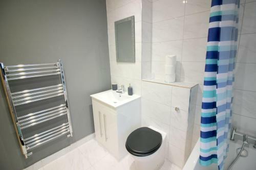 Saint Luke's Apartments By Paym�n Club
