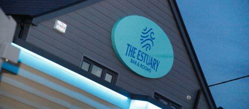 Bed & Breakfast The Estuary - A Bar With Rooms