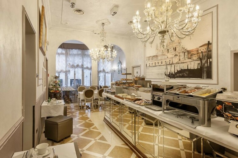 Hotel Ca�dei Conti