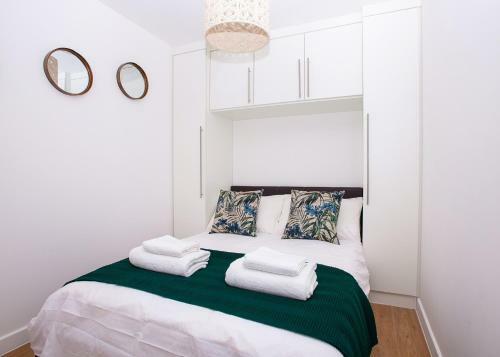 Modern 1 Bedroom Apartment In City Centre