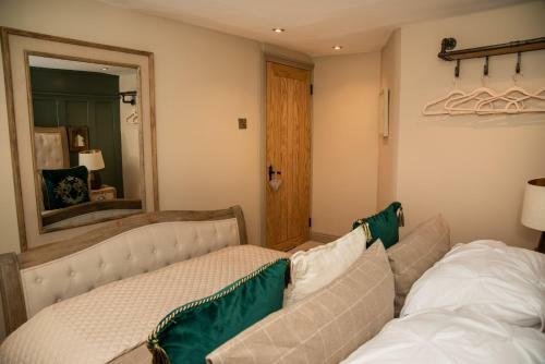 Luxury Stow Apartment