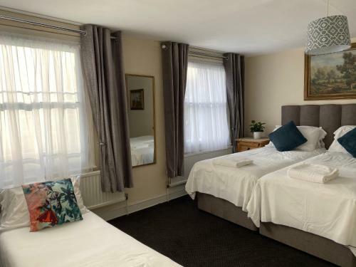 Hostal Black Lion