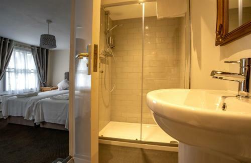 Hostal Black Lion
