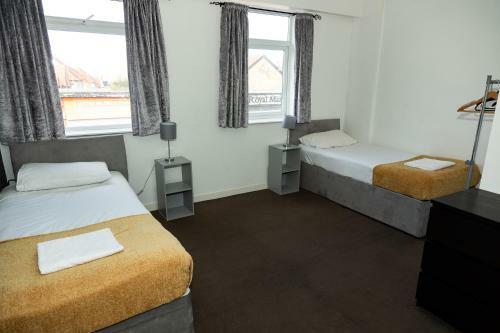 Alexander Apartments Roker