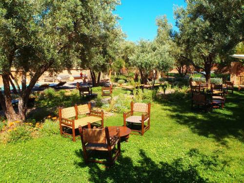 Bed & Breakfast Les Jardins De Skoura