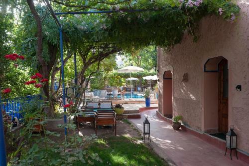 Bed & Breakfast Auberge Le Maquis