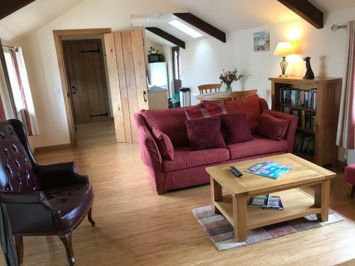 Beautiful 1-bed Barn With Stunning Views