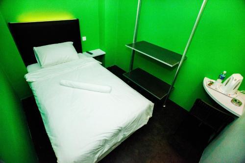 Eiffel Hotel Kelana Jaya