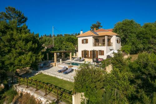 Agrilias Villa Sleeps 6 Pool Air Con Wifi