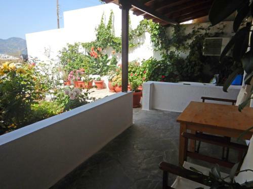 Bed & Breakfast Christos Rooms Milos
