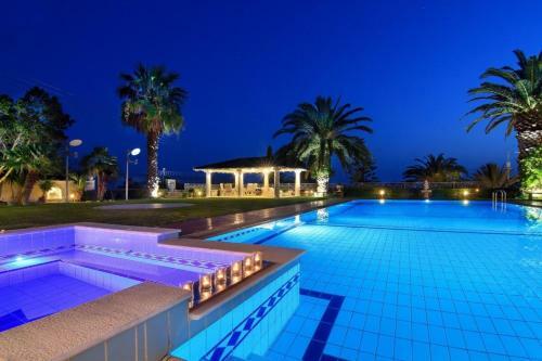Black Diamond Luxury Villa Anavyssos In Athens