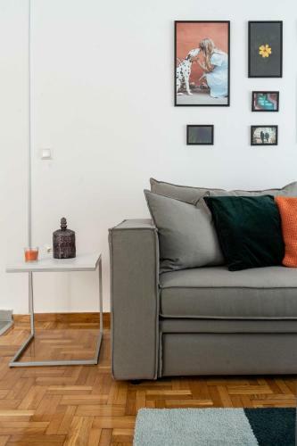 Travellers Hut Apartment In Neos Kosmos