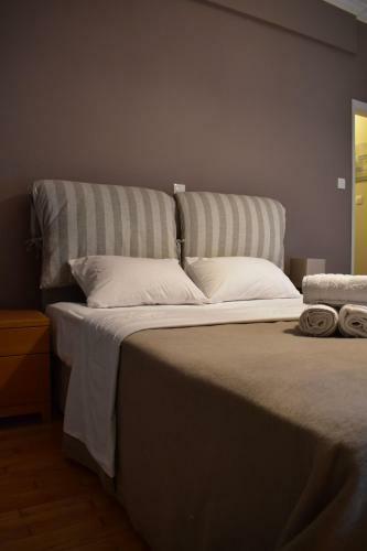 Chic Central Apartment In Evangelismos Metro Station