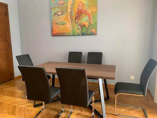 Downtown Adorable Apartment With Lycabettus View