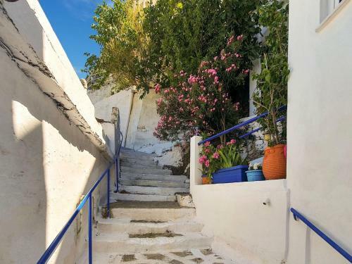 Alluring Apartment In Therma Near Seabeach