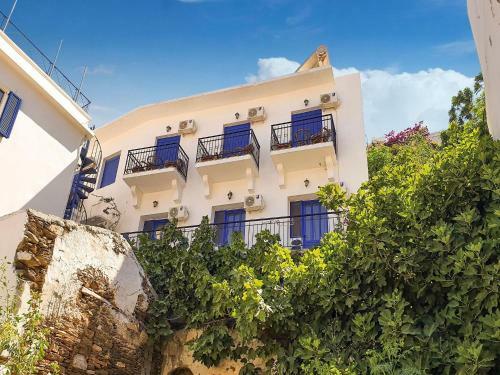 Alluring Apartment In Therma Near Seabeach