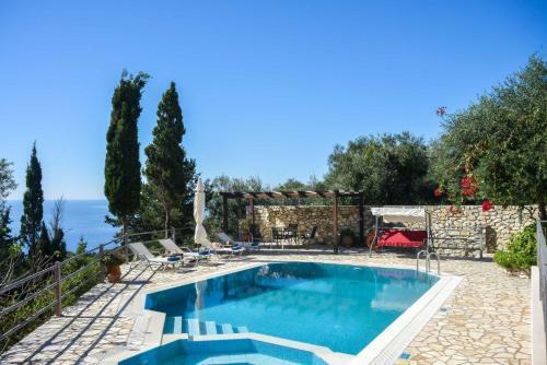 Ahai Paxos Villa