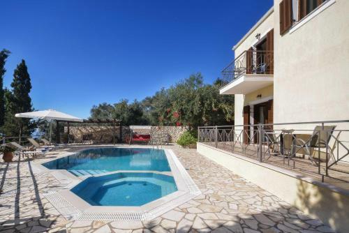 Ahai Paxos Villa