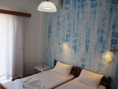 Anetta Apartments