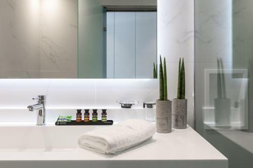 Messinian Icon Hotel & Suites