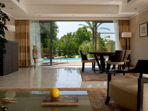 Hotel Abav2 Suites By Rodos Palace