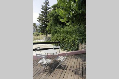 Theano Traditional House Mountain And Field View