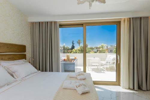 Laguna Resort Boutique Hotel
