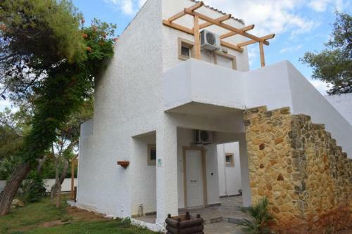 Hotel Marzi Beach And Bungalows