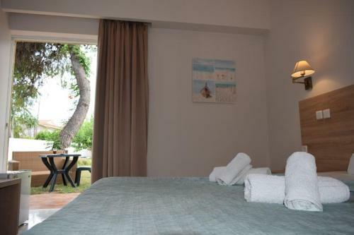 Hotel Marzi Beach And Bungalows