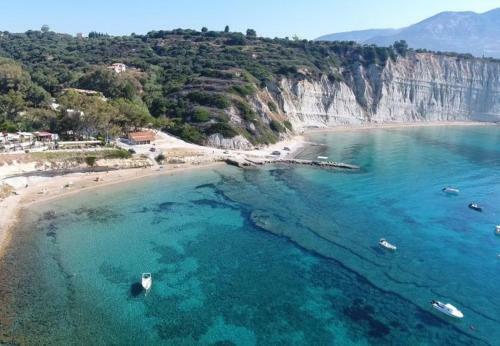 Kleismata Villa Sleeps 5 With Pool And Air Con