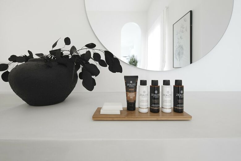 Le Blanc Resort - Two Luxury Villas