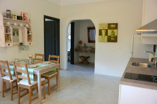Villa Vintage Luxurious House In Sithonia